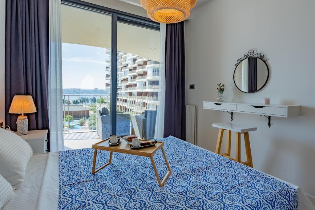 Golden Stones House Sea And Lake View اسطنبول المظهر الخارجي الصورة
